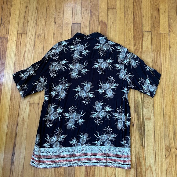 Puritan Button up - Picture 3 of 5